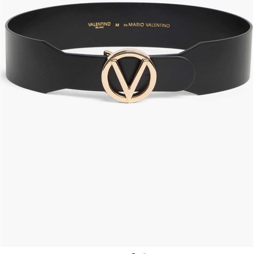 Valentino by Mario Valentino
Justine Soave leather belt